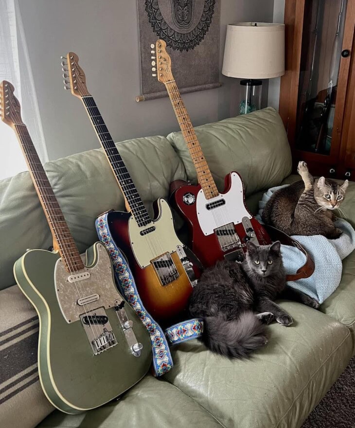 10 Most Popular Electric Guitars – Iconic / Best of All Time!