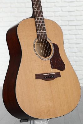 Seagull Guitars S6 Cedar