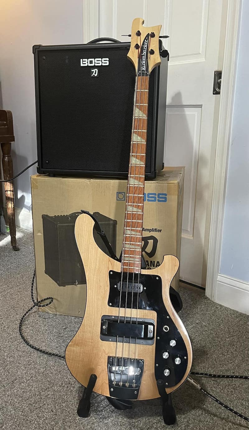 Boss Katana-110 Bass in Action
