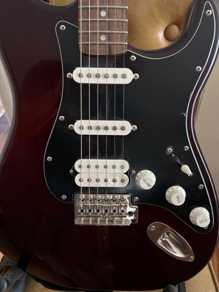 Closer Look at the Squier Classic Vibe '70s Stratocaster