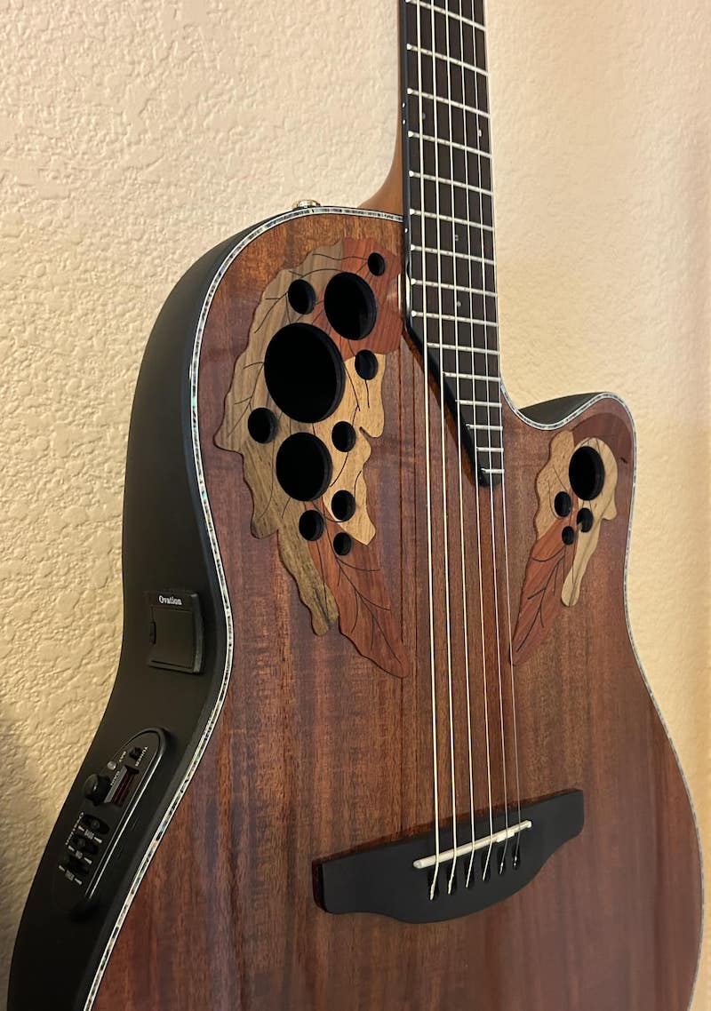 Ovation Celebrity Elite Plus CE44P