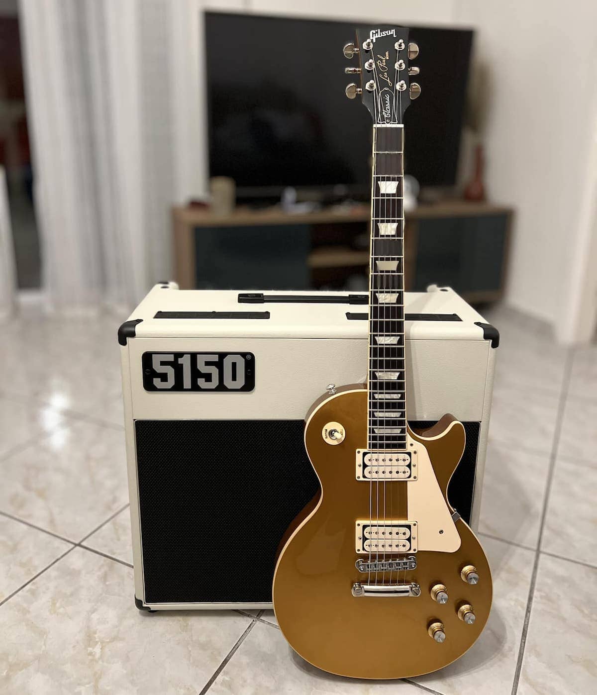 EVH 5150 Amp Next to Gibson Les Paul Classic