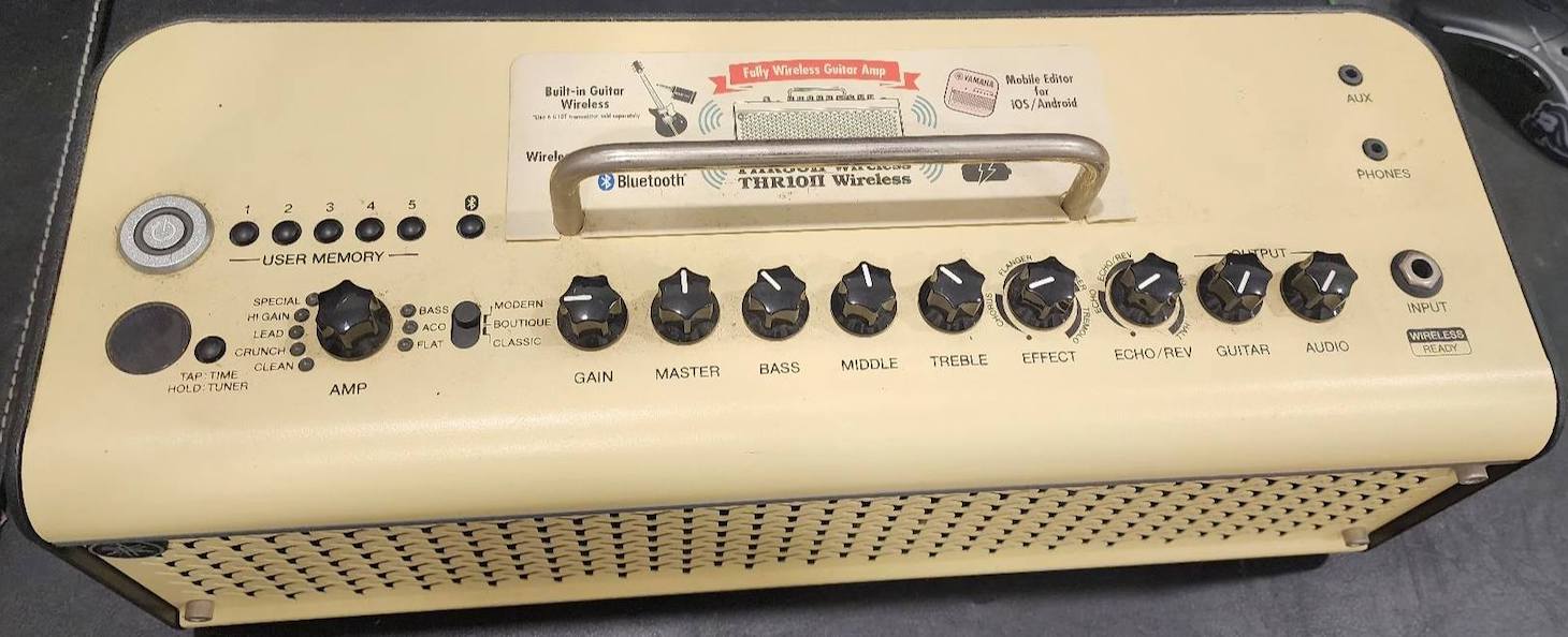 Yamaha THR30 II - Controls