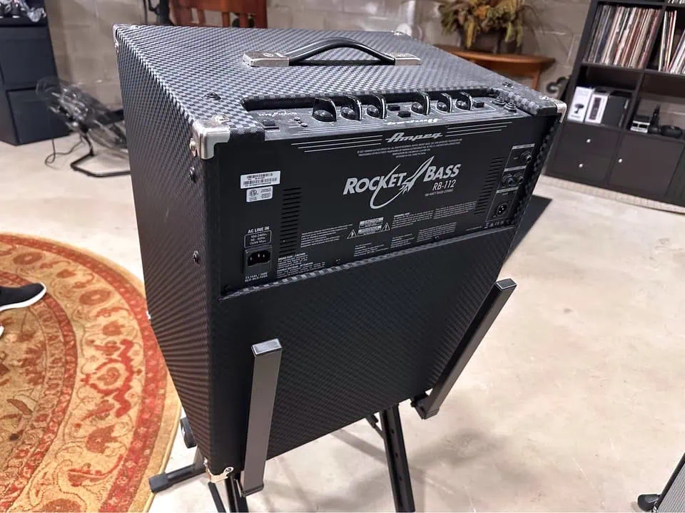 Ampeg Rocket Bass RB-112